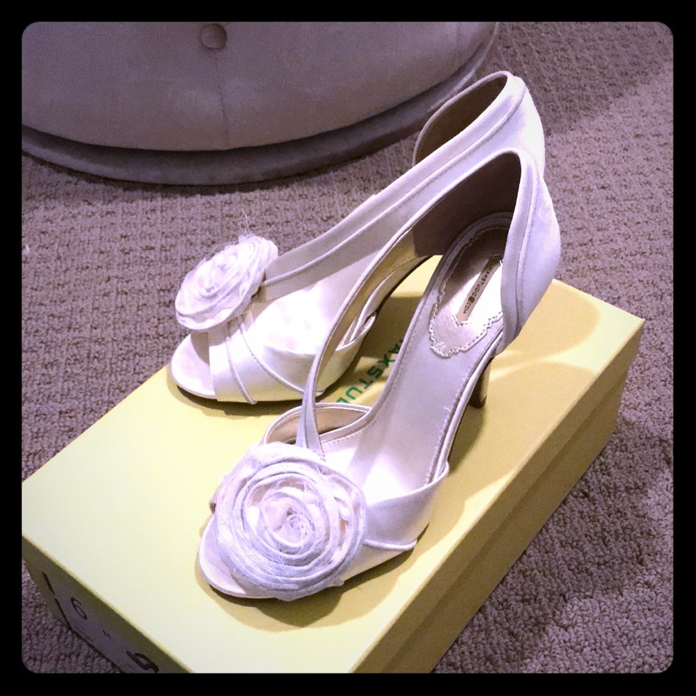 MAX STUDIO wedding/dress shoes